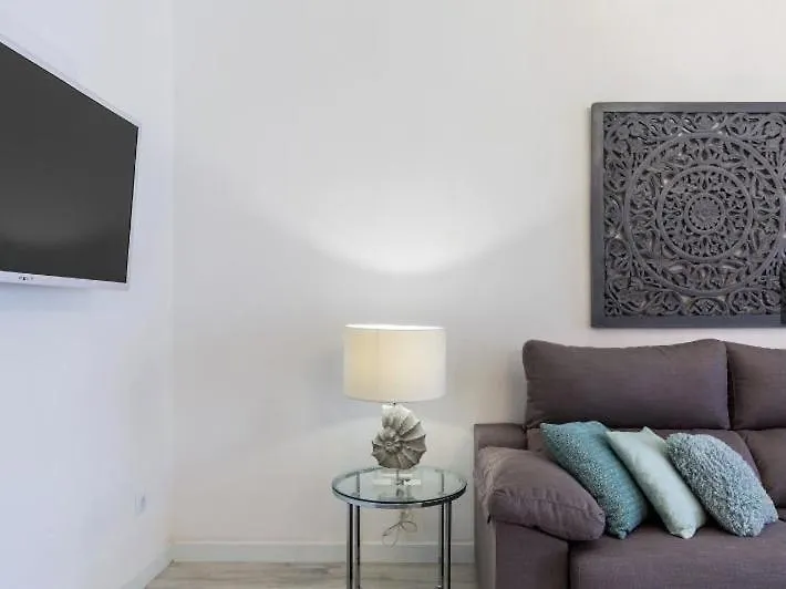 Nice, Cozy, Up To 6, Fcb Stadium, Free Parking Barcelona Spain