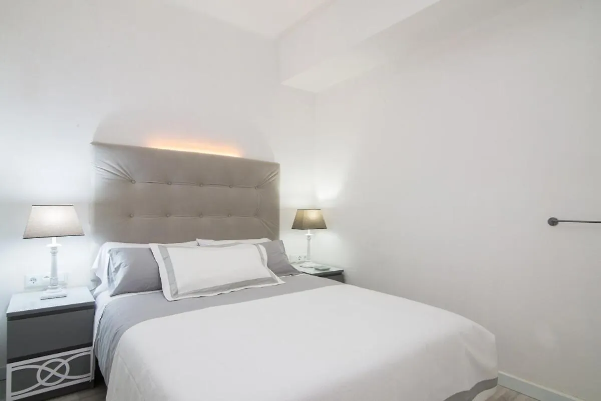 Nice, Cozy, Up To 6, Fcb Stadium, Free Parking Barcelona 0*,