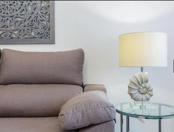 Daire Nice, Cozy, Up To 6, Fcb Stadium, Free Parking Barselona İspanya