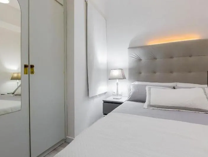 Apartamento Nice, Cozy, Up To 6, Fcb Stadium, Free Parking Barcelona