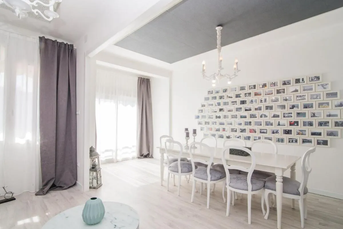 Apartamento Nice, Cozy, Up To 6, Fcb Stadium, Free Parking Barcelona Espanha